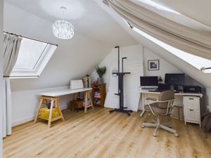 Bedroom 3 - click for photo gallery